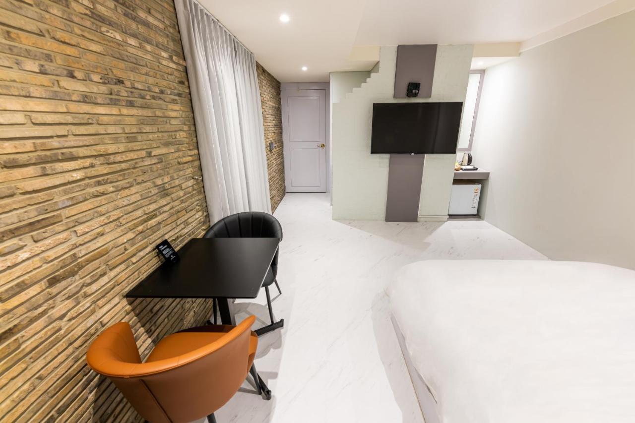 Hotel Lenith Seomyeon Busan Extérieur photo